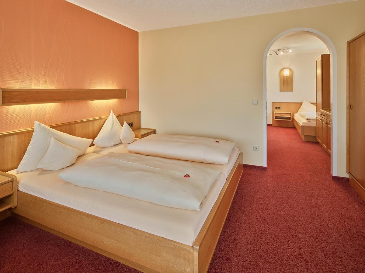 Hotel Garni Cafe Schacher Oberwolfach Bagian luar foto
