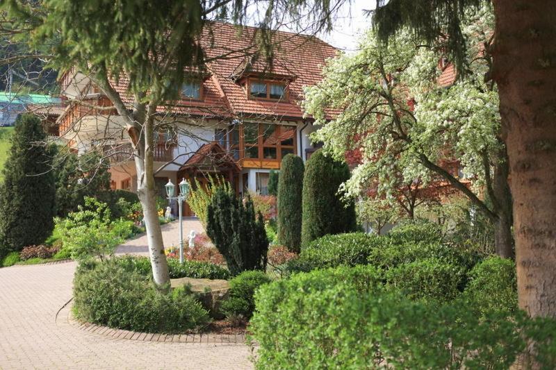 Hotel Garni Cafe Schacher Oberwolfach Bagian luar foto